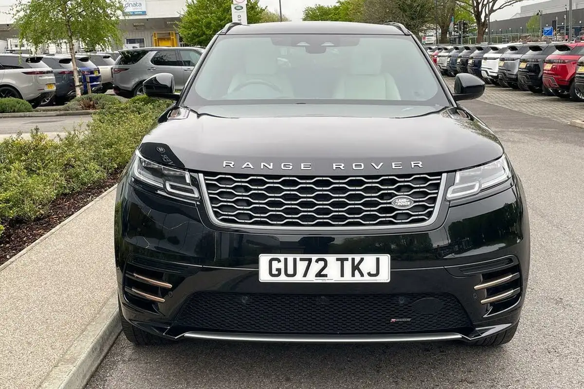 2023-land-rover-range-rover-velar-20-p400e-r-dynamic-se-big-13