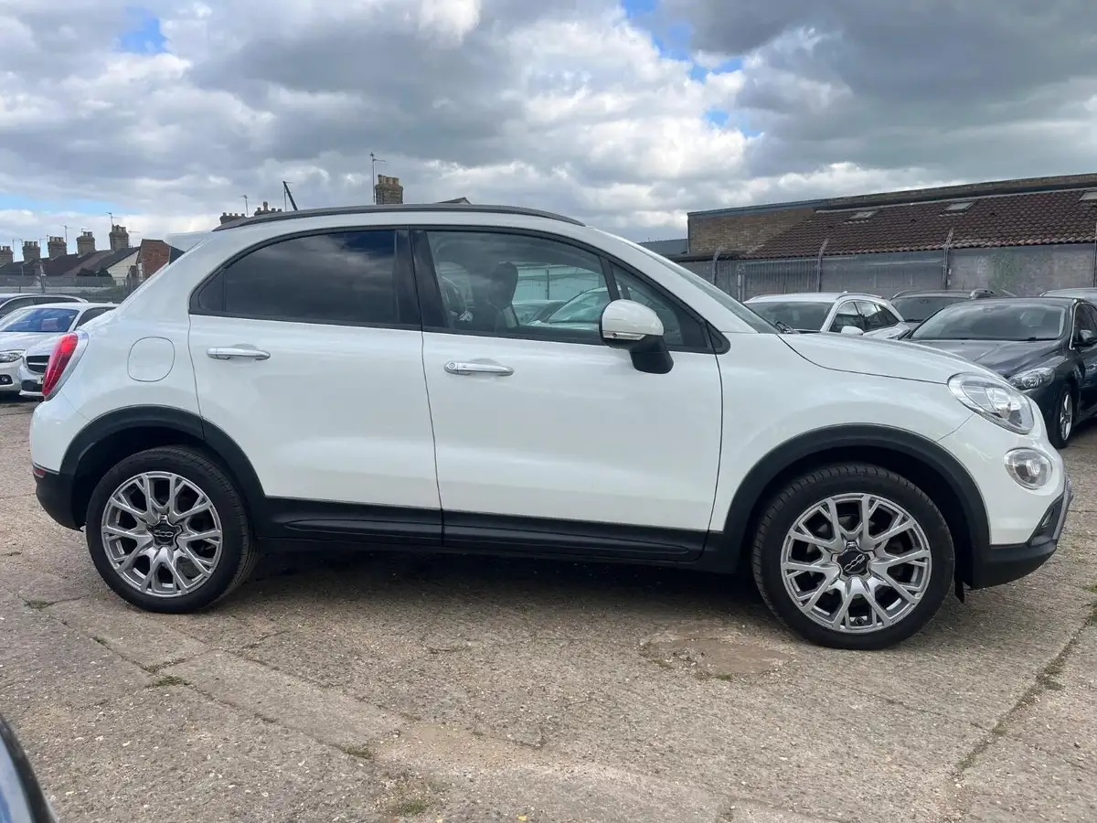 2016-fiat-500x-16multijet-cross-plus-big-7