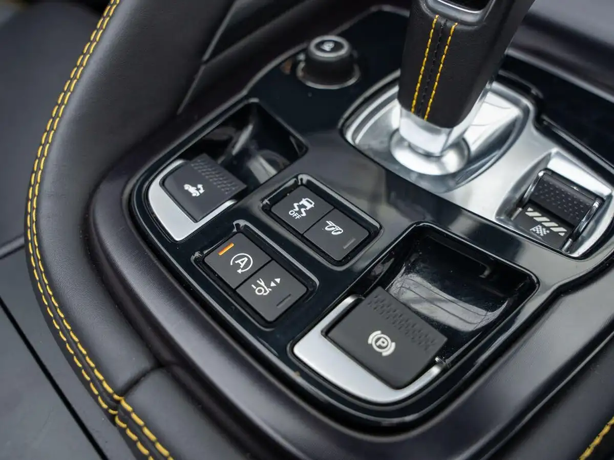 2018-jaguar-f-type-30-v6-sc-400-sport-convertible-big-29