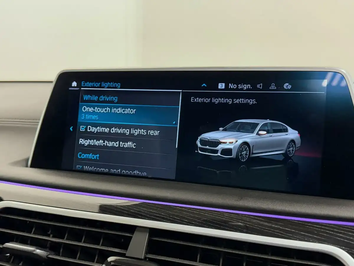 2021-bmw-7-series-30-745e-m-sport-big-51