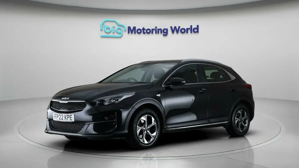 2022-kia-xceed-10-t-gdi-2-big-3