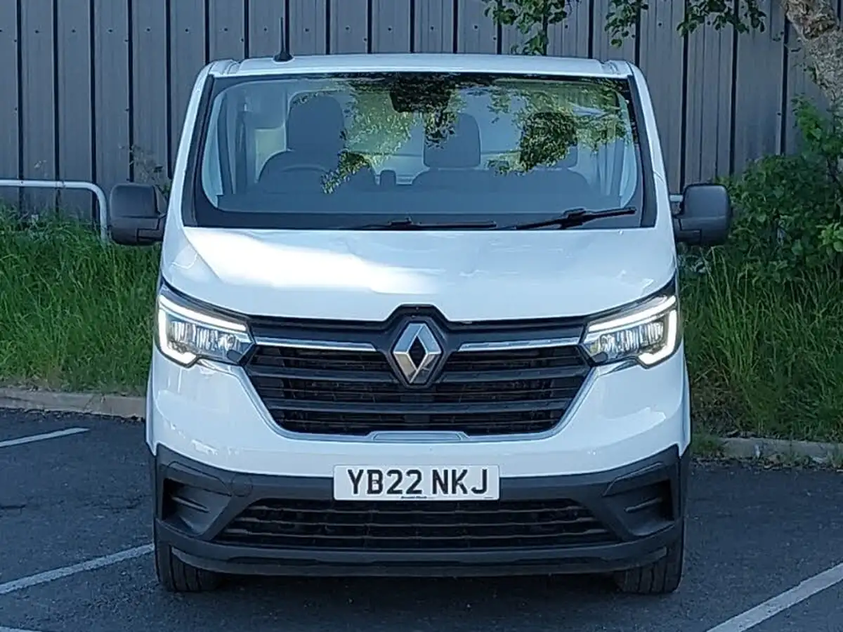 2022-renault-trafic-20dci-ll30-150-business-big-12