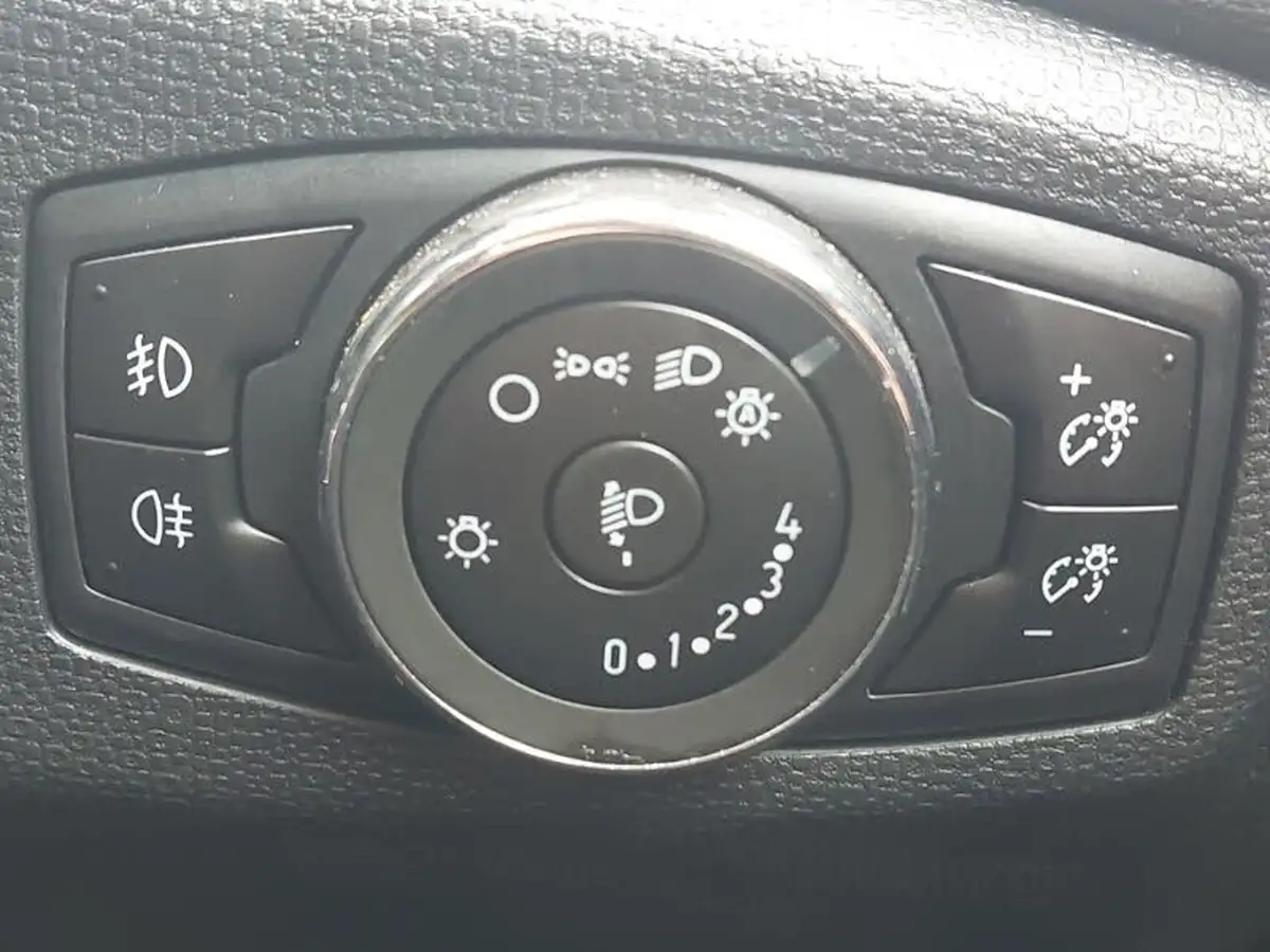 2022-ford-ecosport-10t-st-line-125ps-big-13