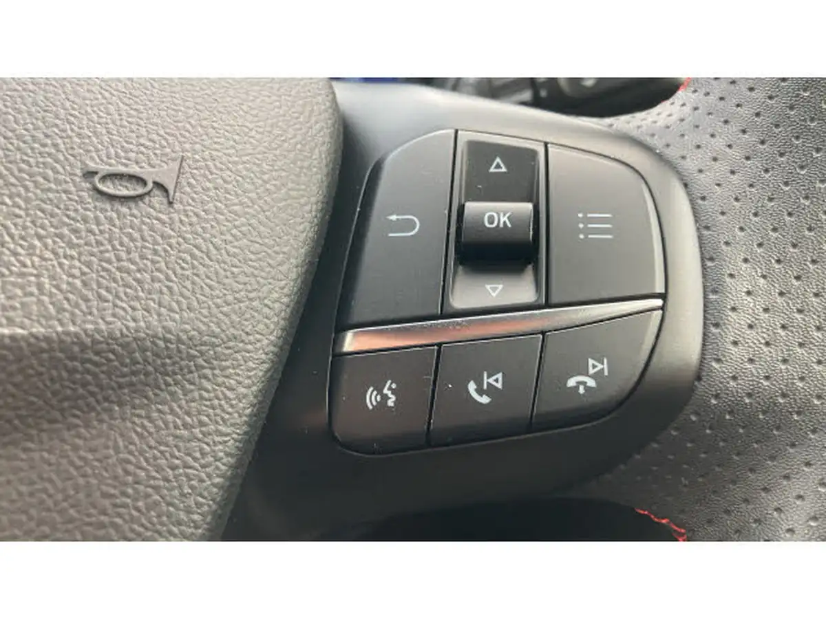 2022-ford-kuga-big-21