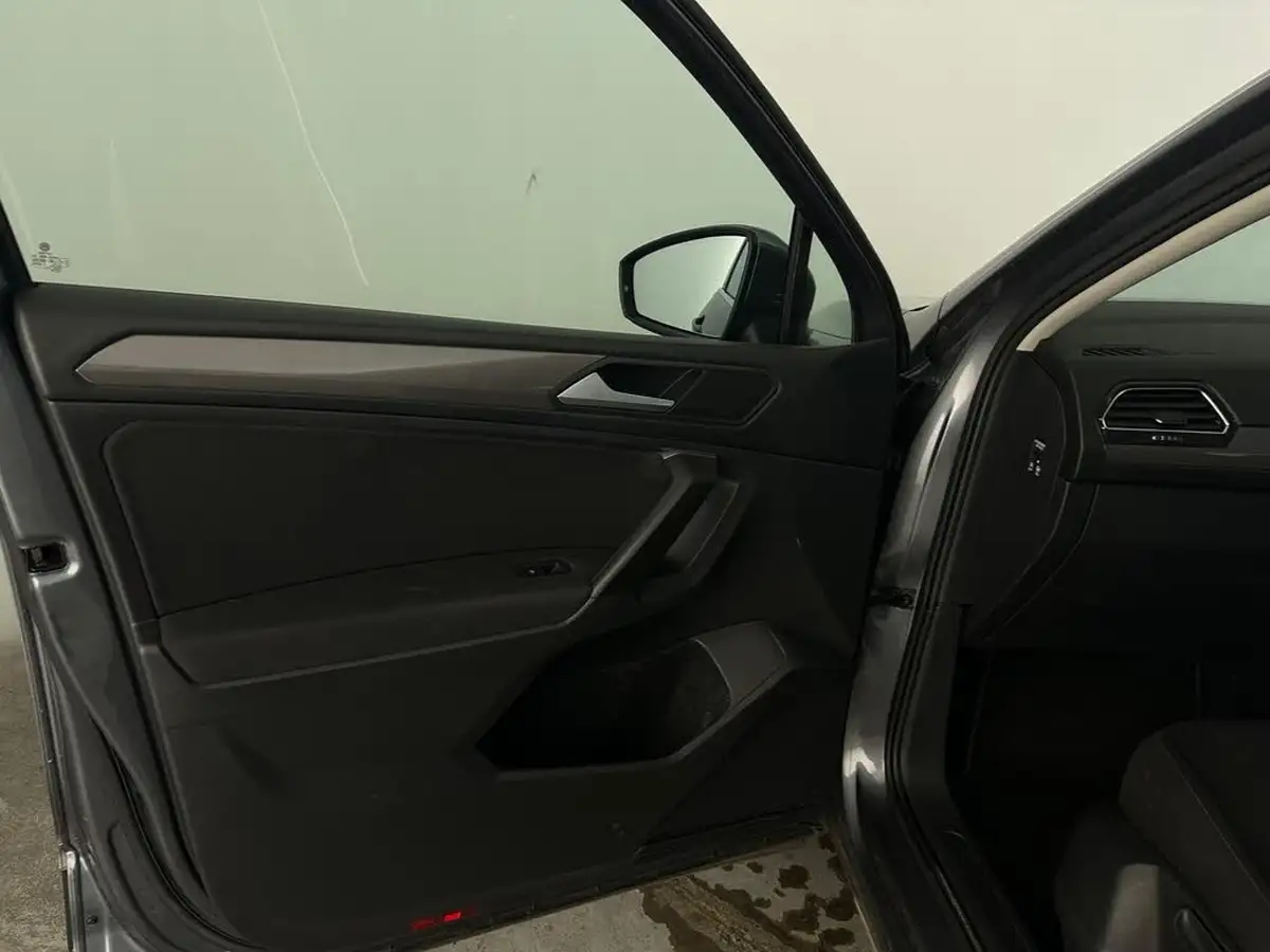 2022-volkswagen-tiguan-allspace-15-tsi-life-big-34