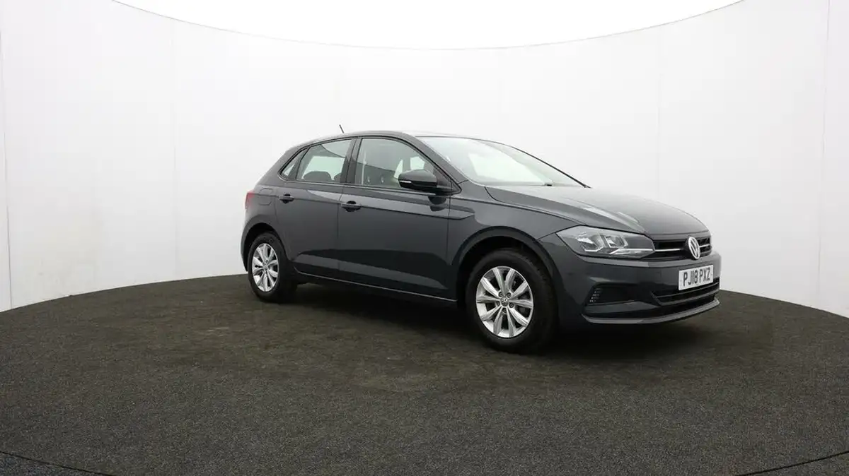 2018-volkswagen-polo-10-se-65ps-big-47