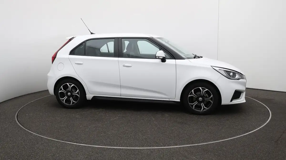 2022-mg-mg3-15-vti-tech-exclusive-nav-big-45