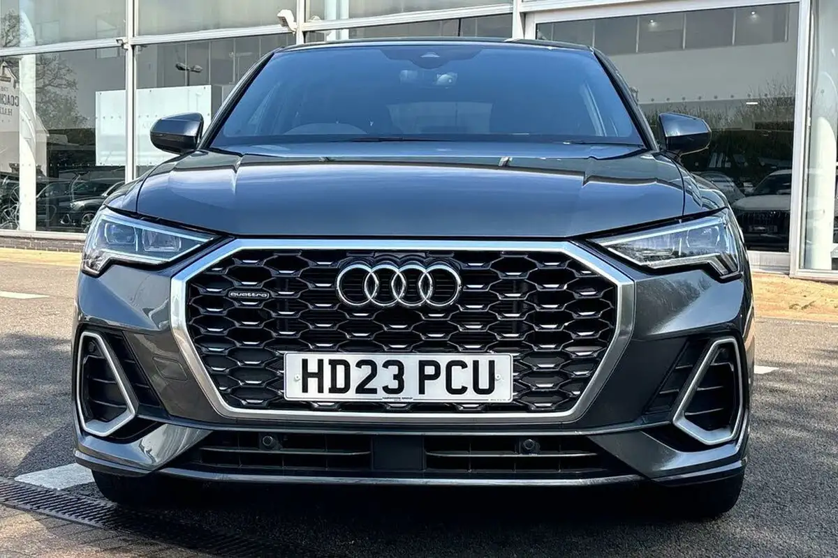 2023-audi-q3-20-45-tfsi-s-line-station-wagon-big-10