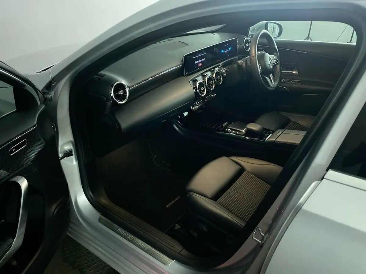 2020-mercedes-benz-a-class-13-a180-sport-executive-hatchback-5d-7g-dct-big-16