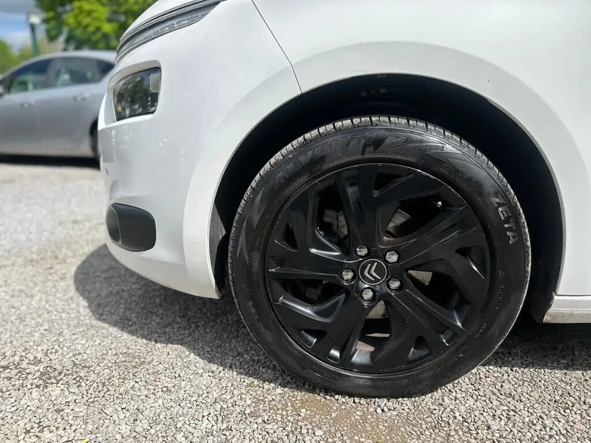 2014-citroen-c4-picasso-16e-hdi-exclusive-big-61