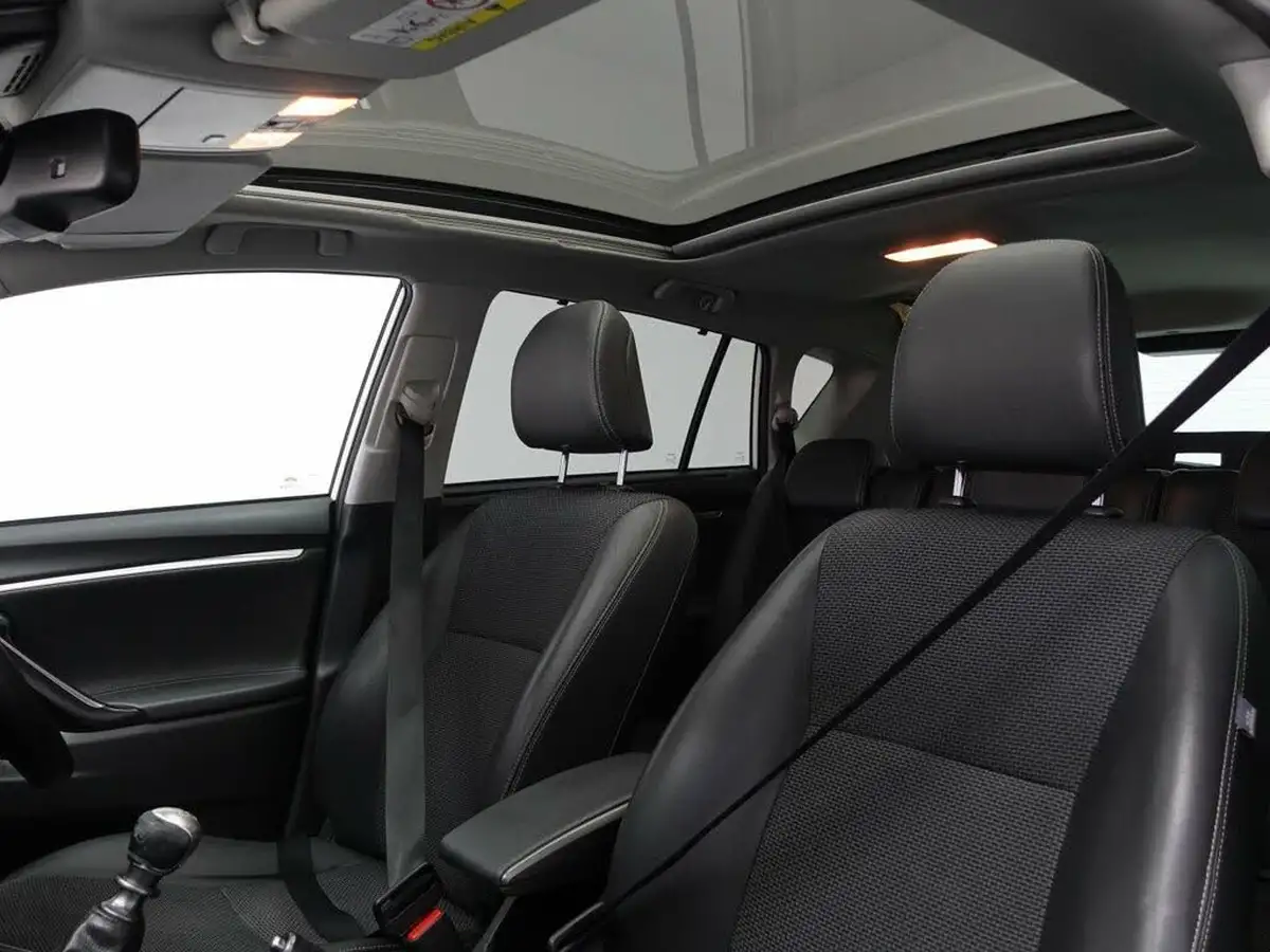 2017-toyota-verso-16d-d-4d-design-7st-big-14