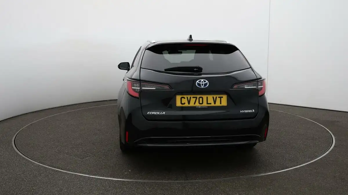 2020-toyota-corolla-18-vvt-i-design-trk-touring-sports-5d-big-60