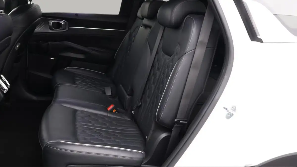 2021-kia-sorento-16-t-gdi-4-226bhp-hev-big-16