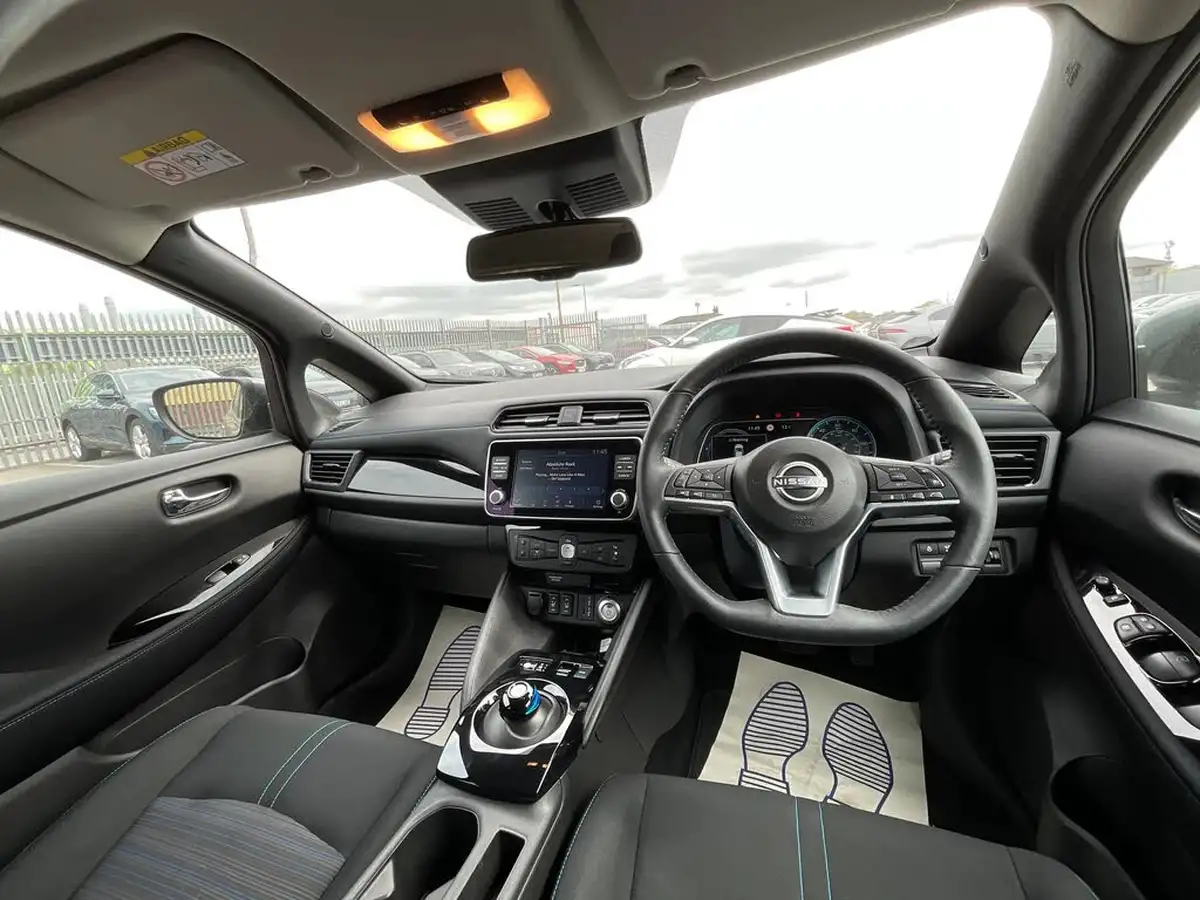 2024-nissan-leaf-e-n-connecta-39kwh-big-5
