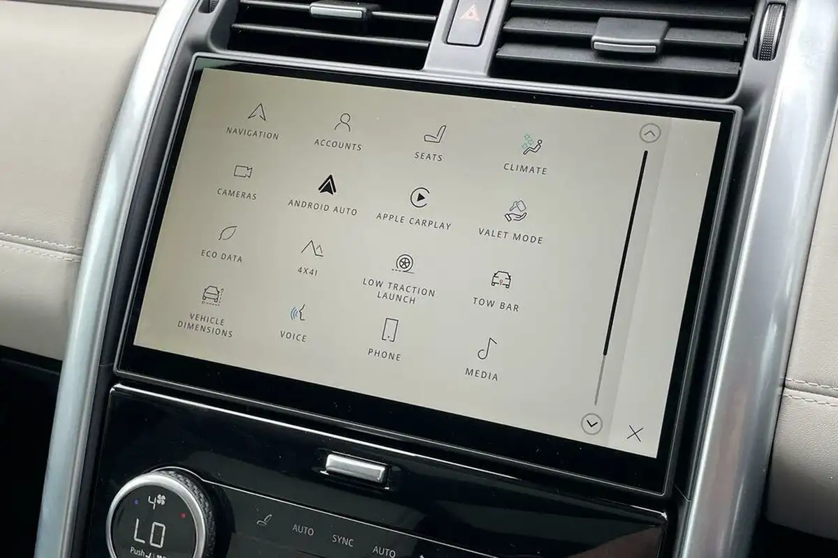 2025-land-rover-discovery-30-d350-metropolitan-edition-big-49