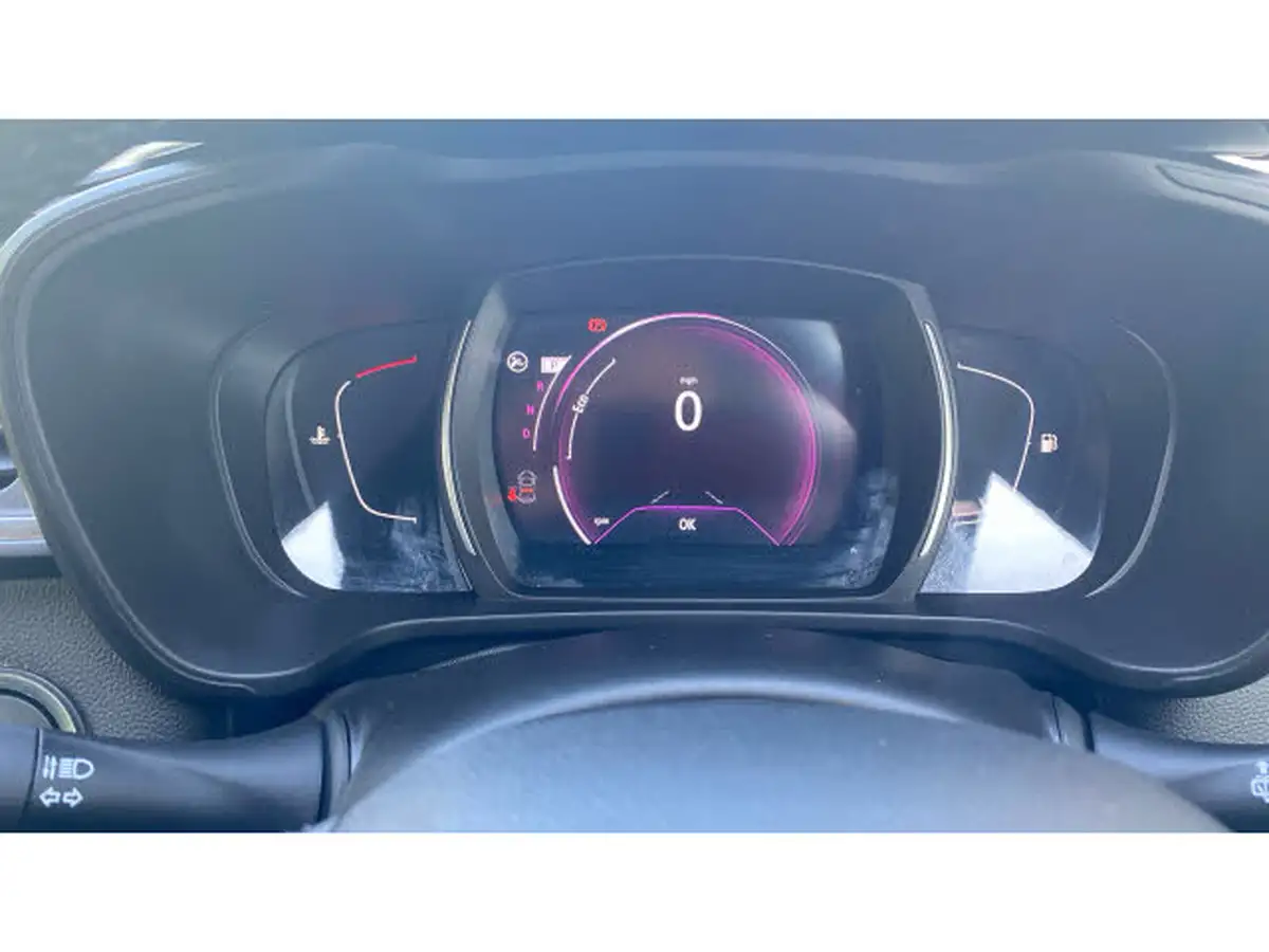 2019-renault-kadjar-13-tce-iconic-140bhp-edc-auto-big-17