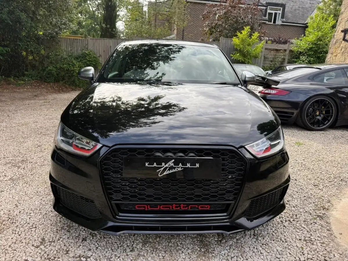 2015-audi-a1-20-s1-hatchback-3d-big-3