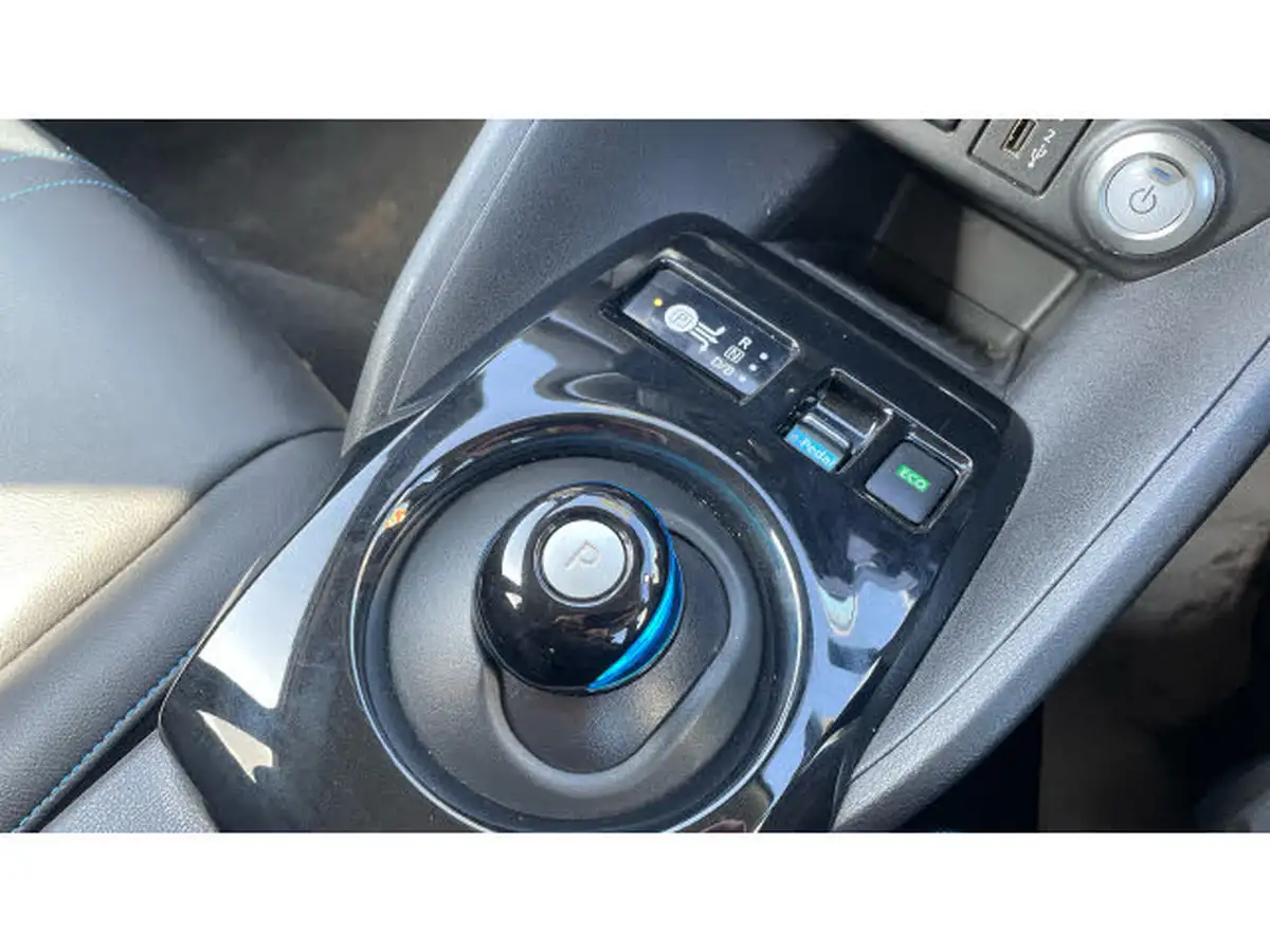 2022-nissan-leaf-e-n-connecta-big-25