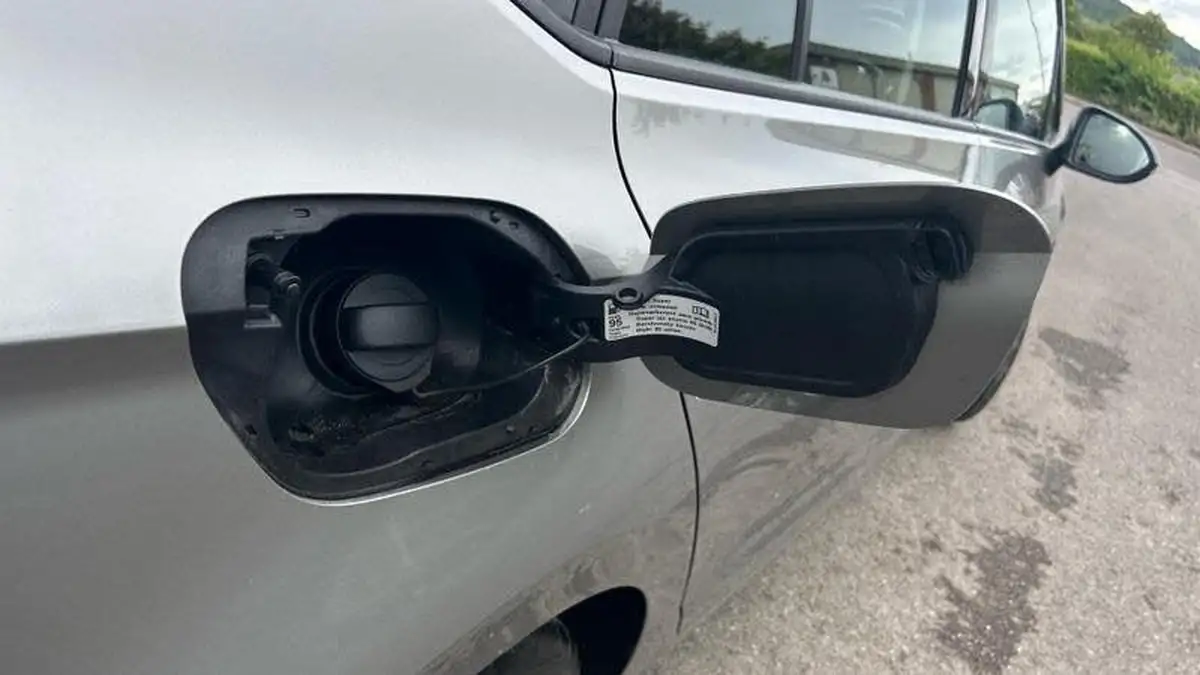 2018-volkswagen-golf-sv-14-tsi-se-dsg-big-16