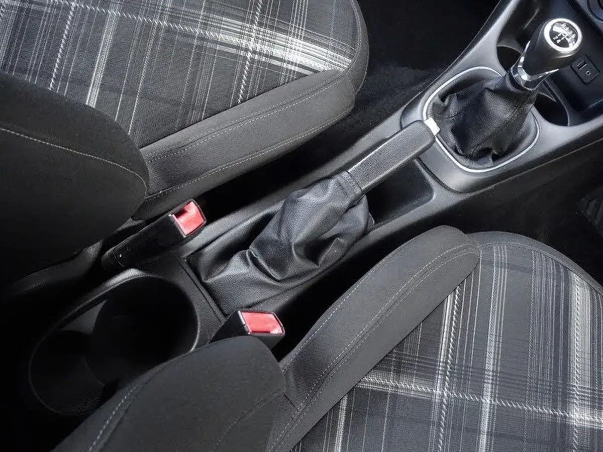 2015-vauxhall-corsa-12-limited-edition-3d-big-23