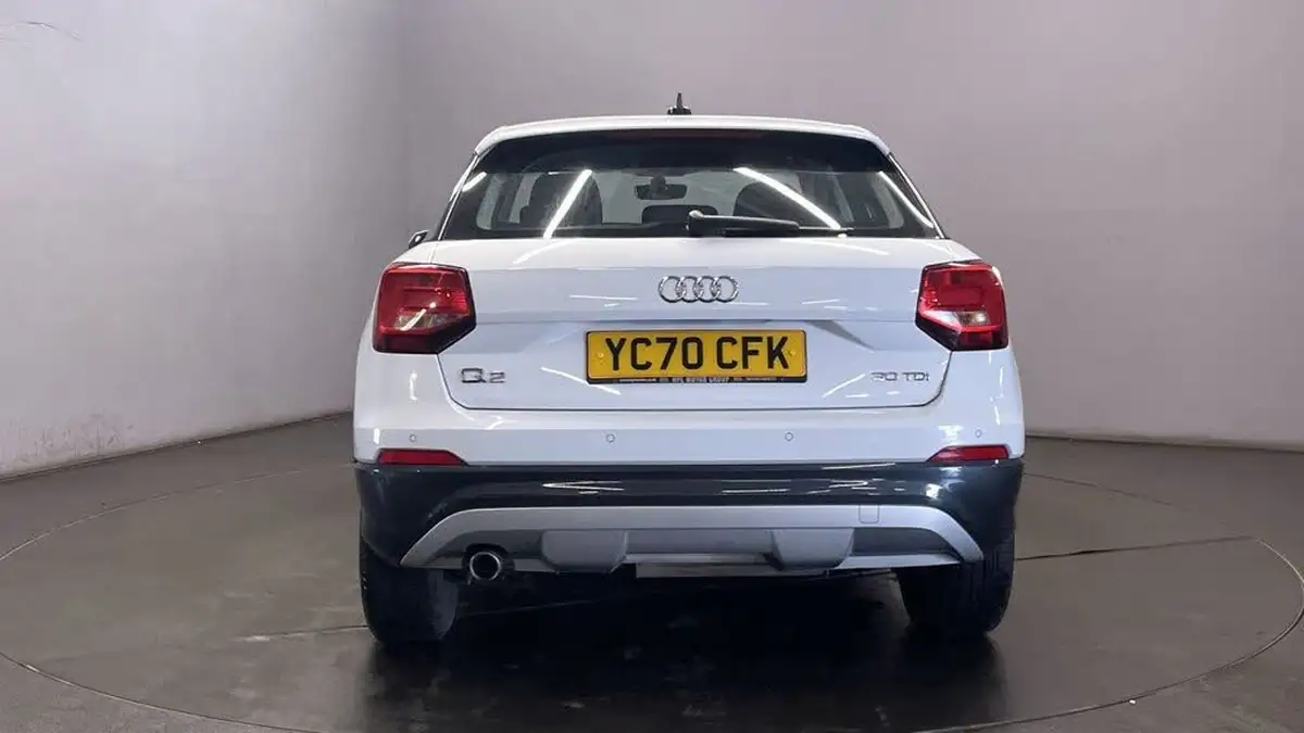 2020-audi-q2-16-30-tdi-technik-big-6
