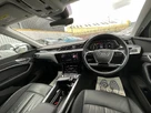 2022-audi-e-tron-55e-technik-station-wagon-small-5