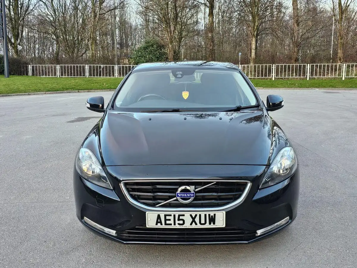 2015-volvo-v40-16td-d2-es-big-4