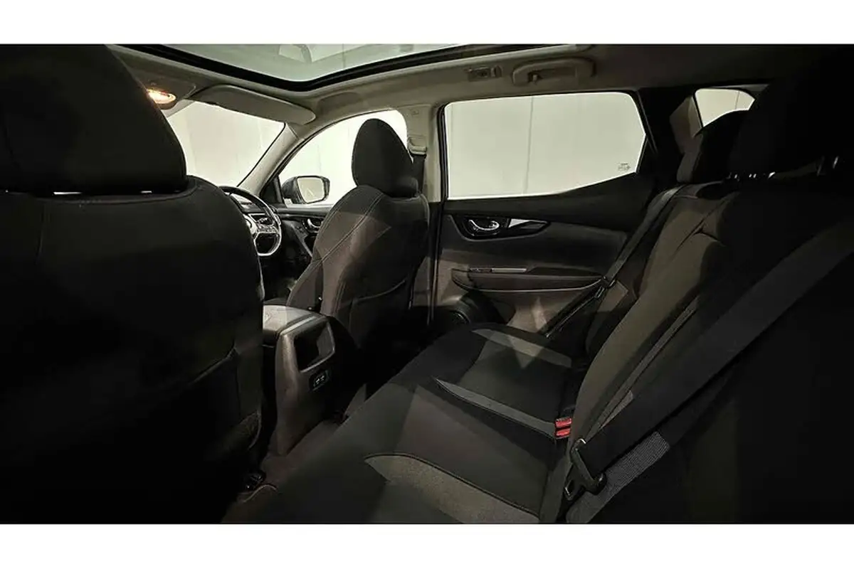 2020-nissan-qashqai-13-dig-t-n-connecta-140ps-big-19