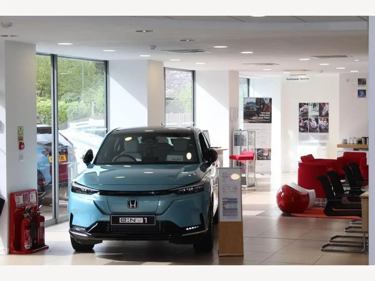 2023-honda-jazz-15-i-mmd-se-big-37