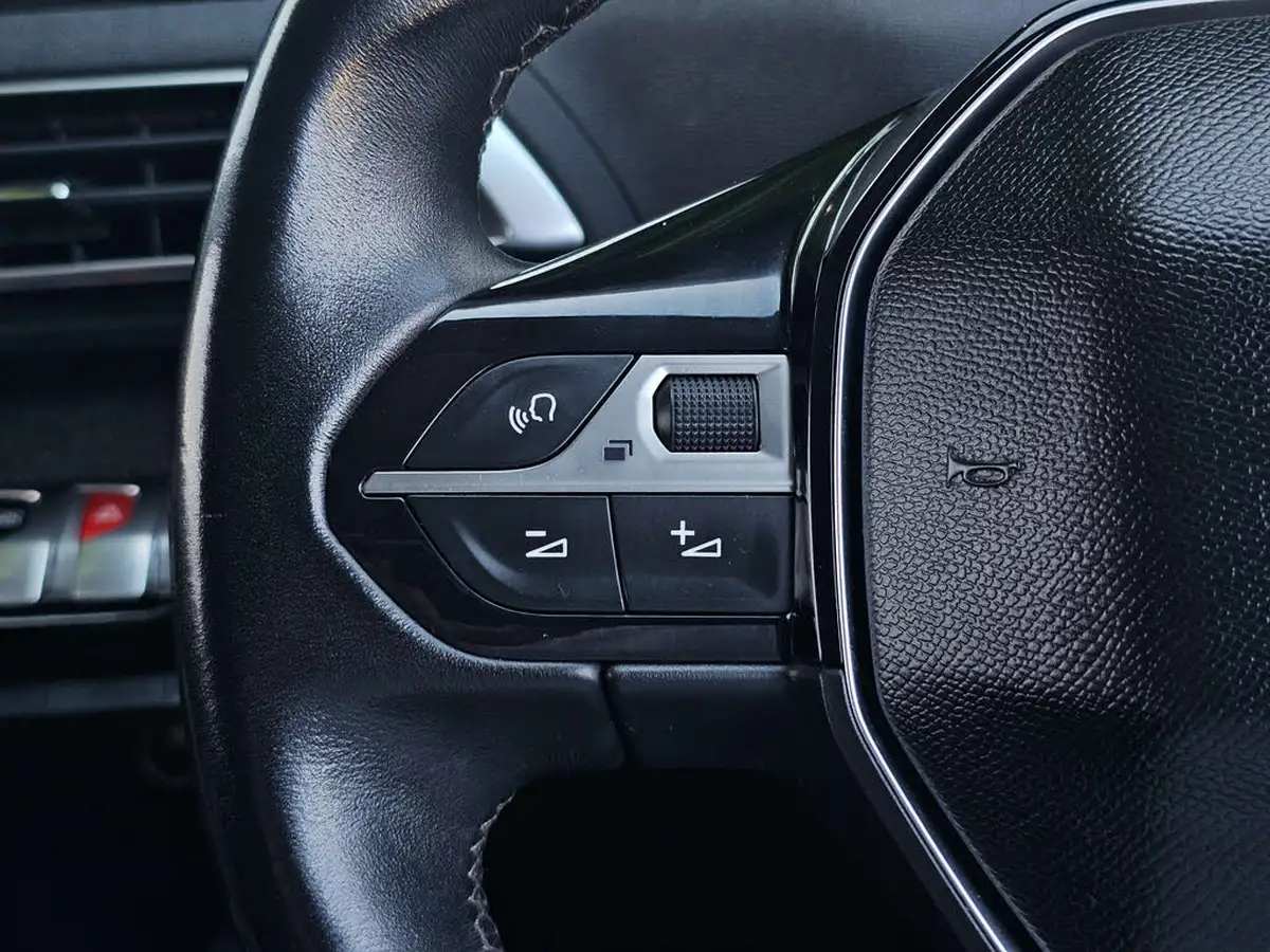 2018-peugeot-3008-suv-15-bluehdi-allure-big-32