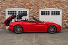 2015-ferrari-california-39-t-small-26