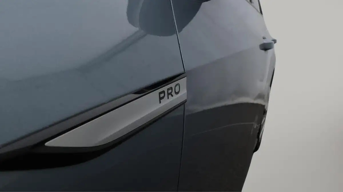 2020-volkswagen-id3-e-style-big-20