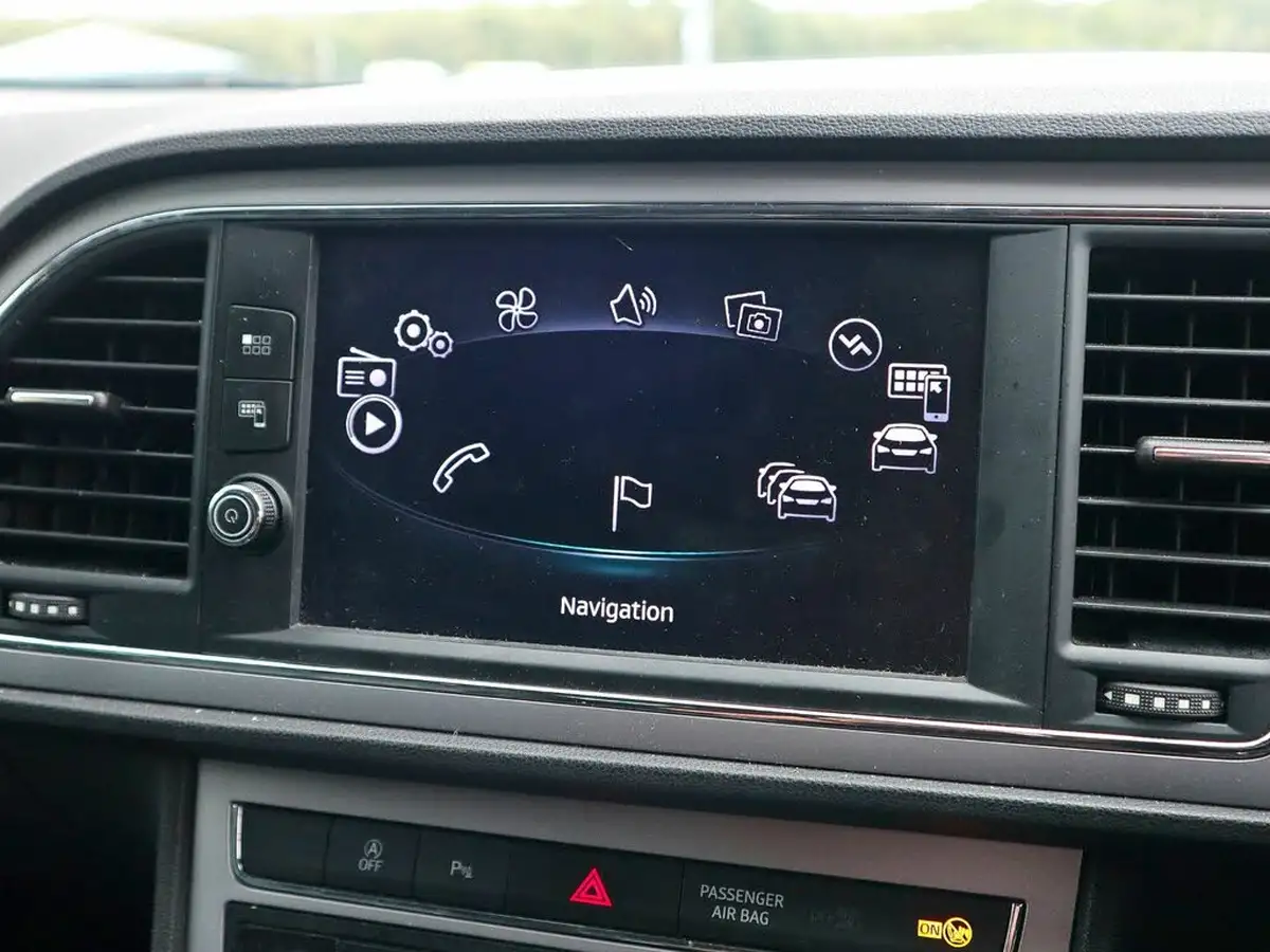 2019-seat-leon-20-tsi-xcellence-lux-estate-big-5