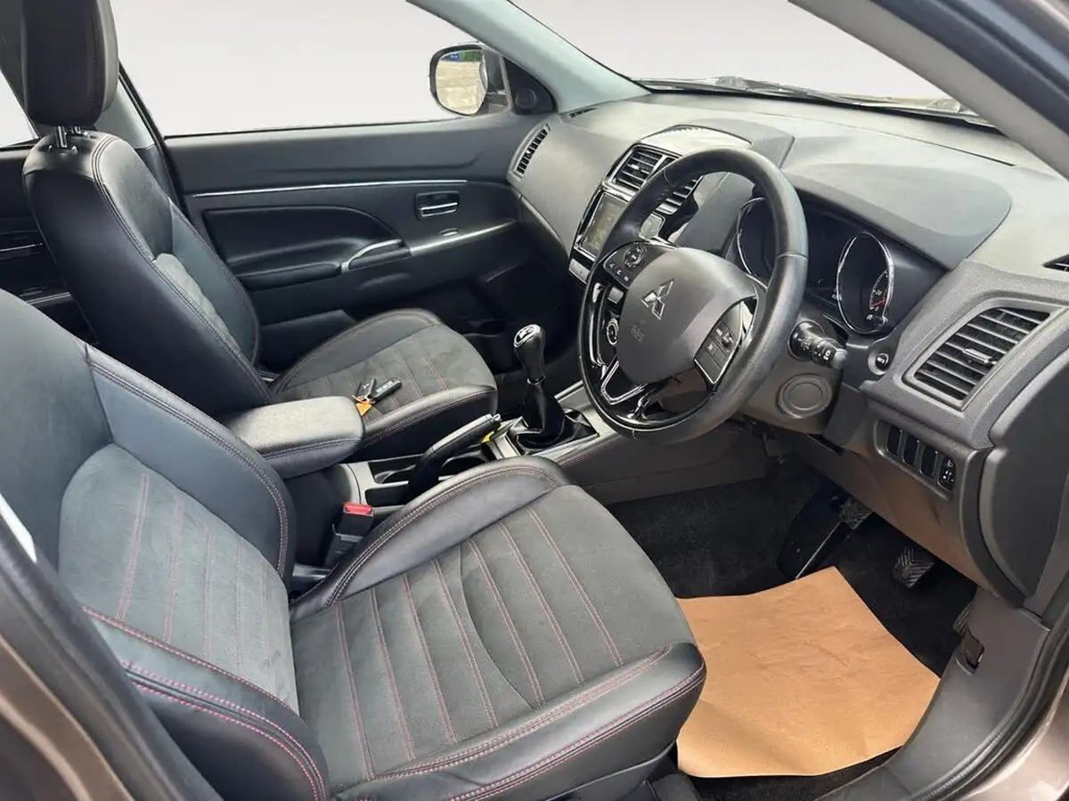 2019-mitsubishi-asx-16-juro-big-13