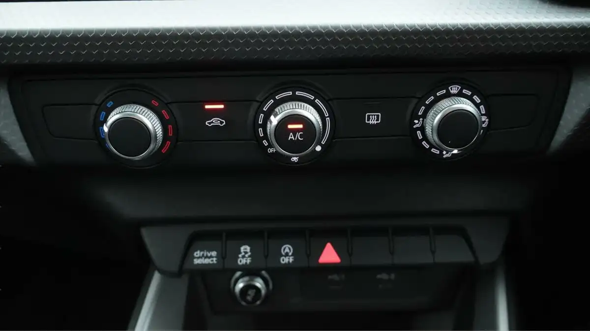 2023-audi-a1-10-30-tfsi-sport-s-tronic-big-12
