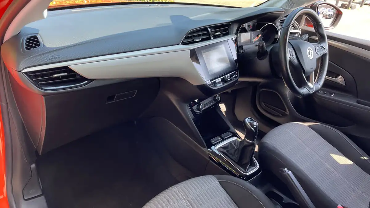 2020-vauxhall-corsa-12i-se-nav-big-9