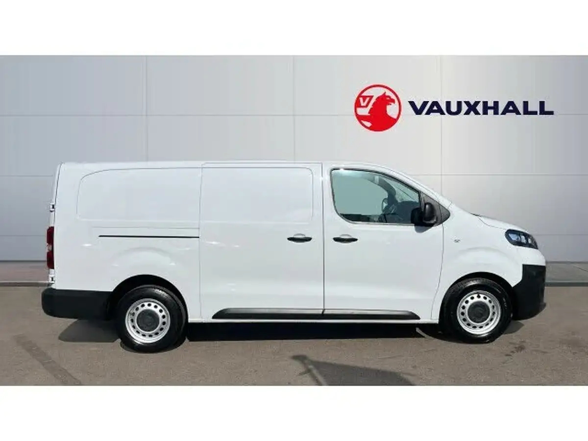 2022-vauxhall-vivaro-15td-2900-l2h1-dynamic-big-4