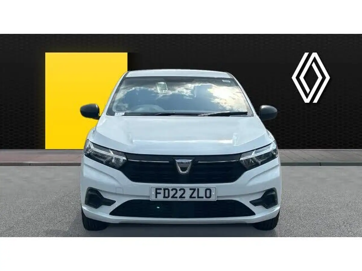 2022-dacia-sandero-10-sce-essential-big-2