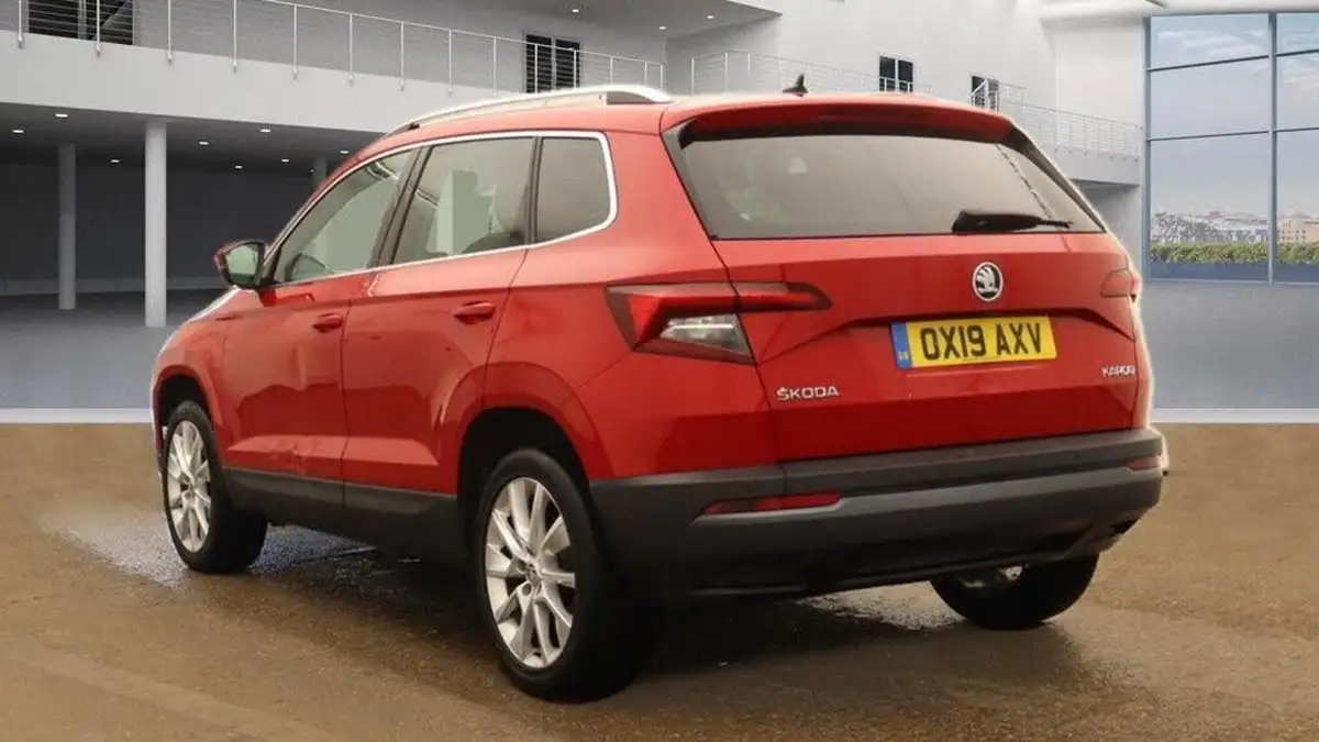 2019-skoda-karoq-15-tsi-se-l-big-6
