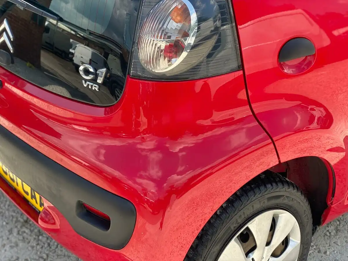 2011-citroen-c1-10-vtr-68-5d-big-25