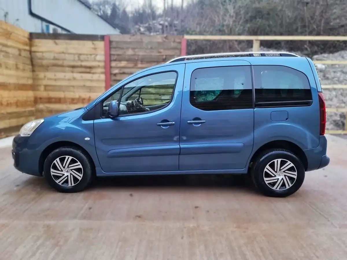 2018-citroen-berlingo-16bluehdi-multispace-feel-102ps-ss-etg6-big-8