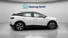 2023-volkswagen-id4-e-life-edition-204ps-77kwh-pro-performance-small-8