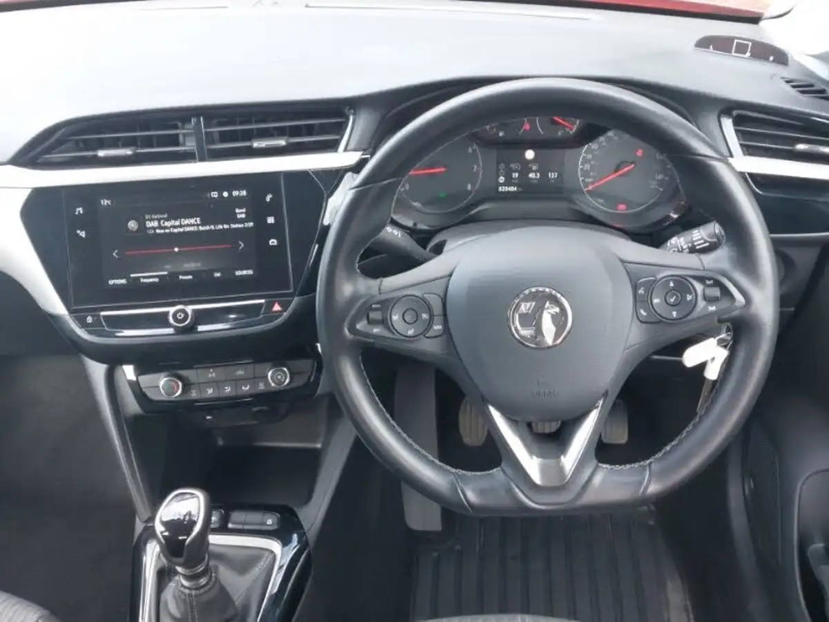 2020-vauxhall-corsa-12-turbo-se-nav-big-6
