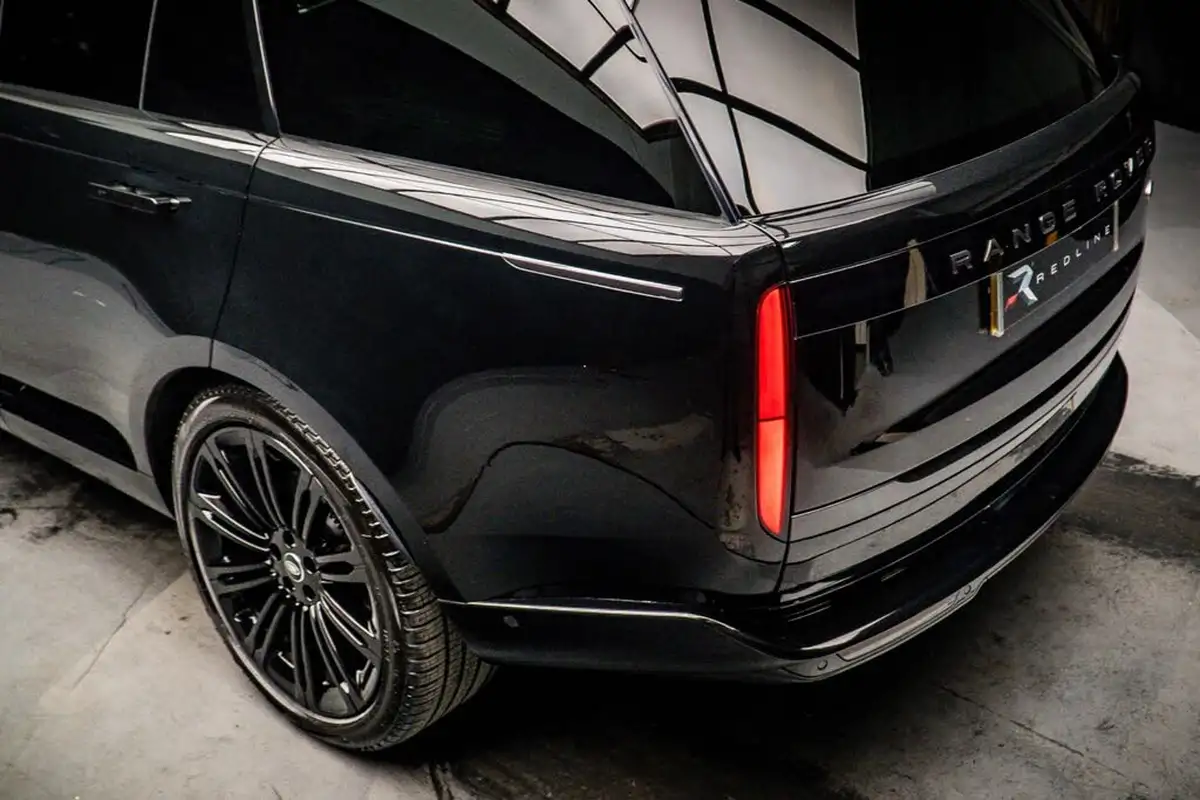 2022-land-rover-range-rover-30-d300-se-big-18