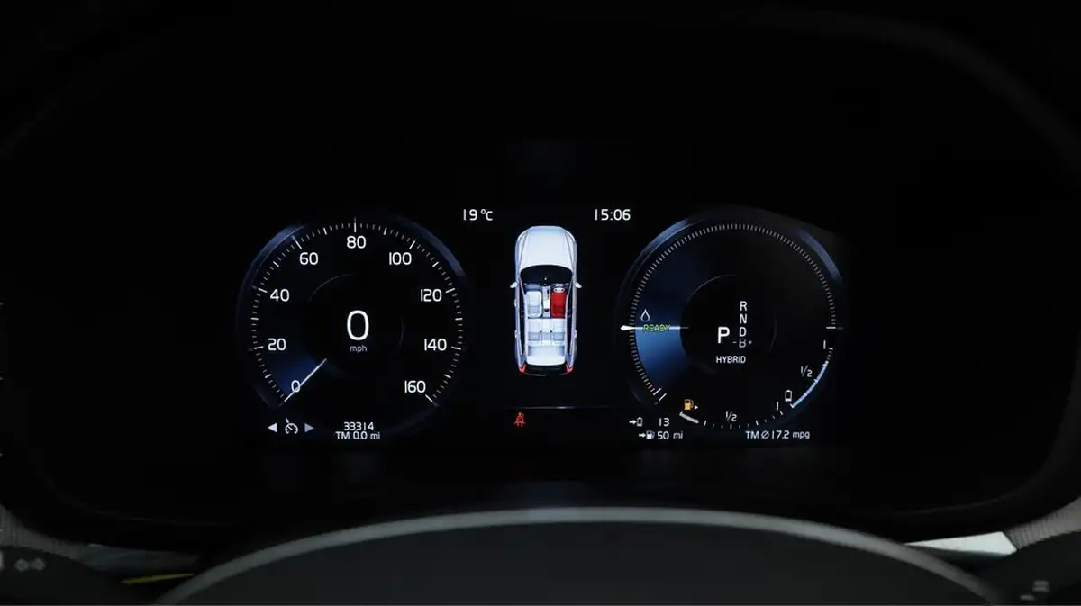2020-volvo-xc60-20-t8-r-design-pro-big-10