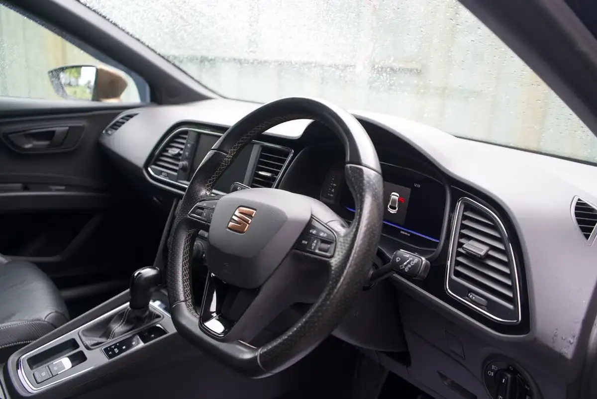 2019-seat-leon-20-tsi-cupra-lux-ss-big-46