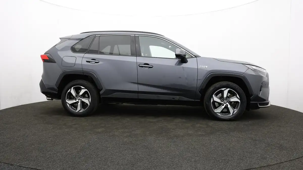 2022-toyota-rav4-25-vvt-i-design-302bhp-plug-in-big-43