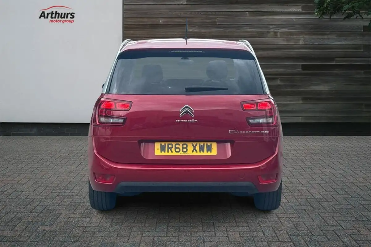 2019-citroen-grand-c4-spacetourer-12-puretech-feel-big-3
