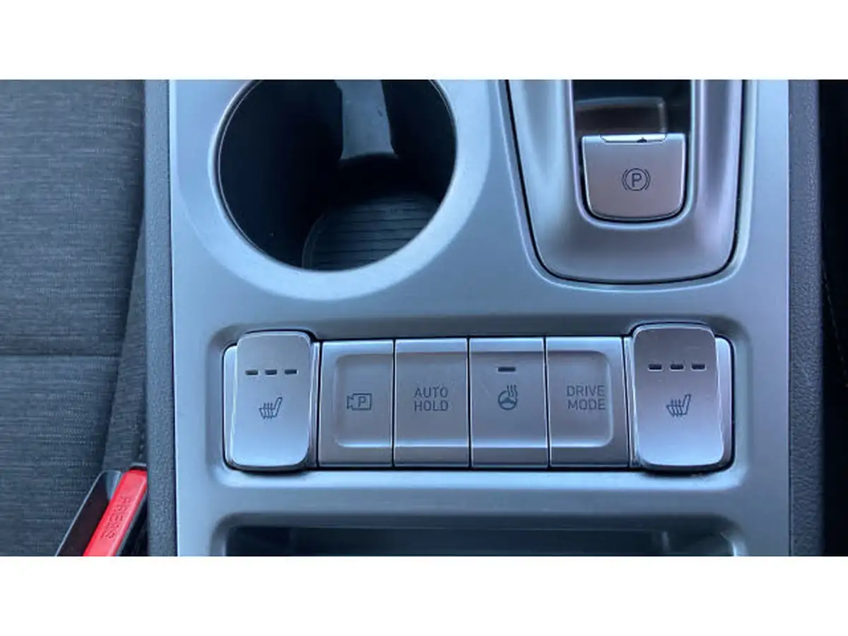 2022-hyundai-kona-e-premium-204ps-64kwh-7kw-obc-big-29