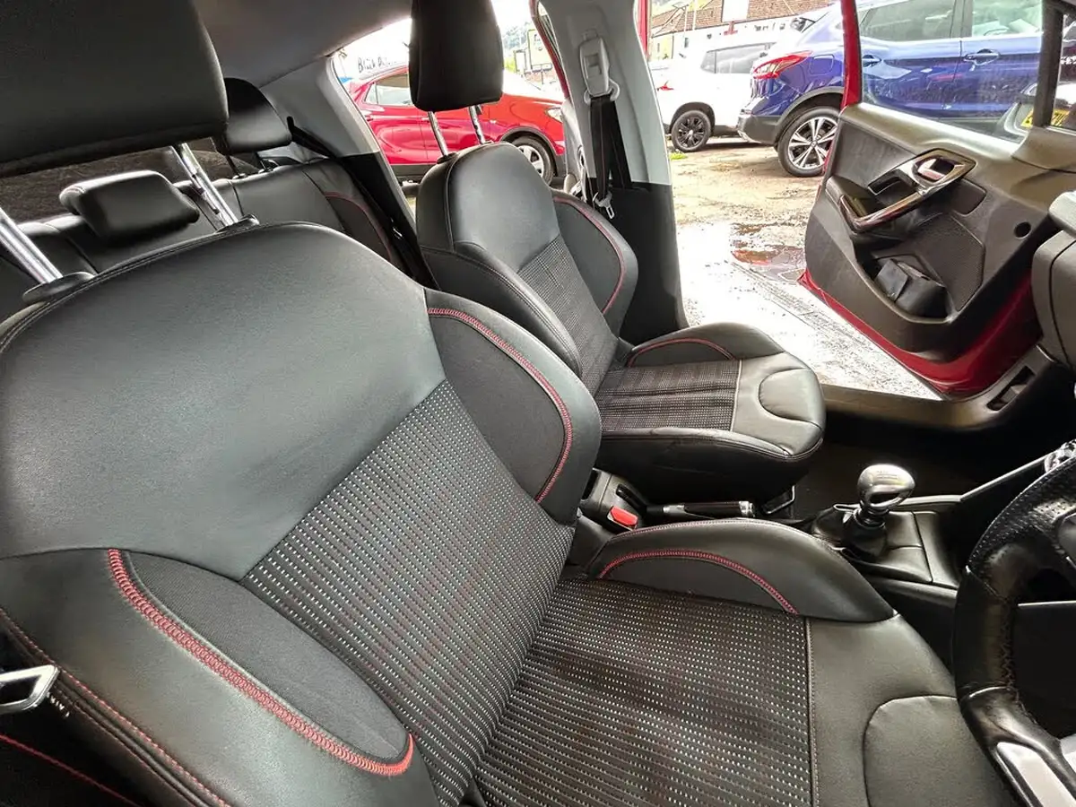 2017-peugeot-208-16bluehdi-gt-line-120bhp-ss-5d-big-20